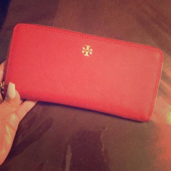 Tory Burch 2017 Bag - Picture 1 of 6